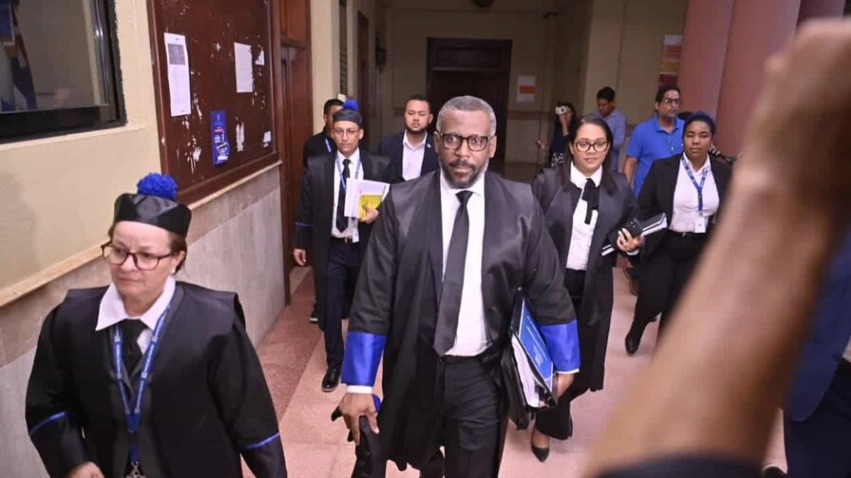 Wilson Camacho revela investigación a Onco14 por supuesto fraude de RD$3,700 millones contra el SeNaSa