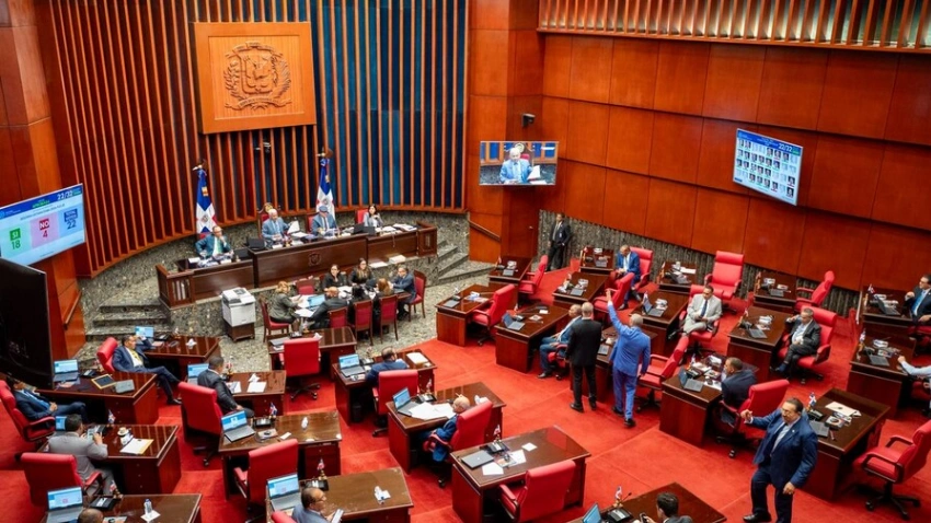 Cámara de Diputados recibe de urgencia el polémico paquete fiscal tras rápida aprobación en el Senado