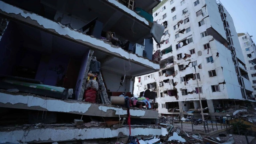 Estados Unidos suspende restricciones financieras a Venezuela para facilitar auxilio tras devastador doble terremoto