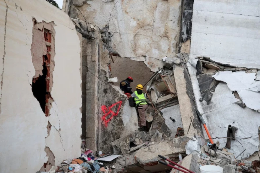 Venezuela busca ayuda y credito de EE. UU. y el FMI tras terremotos devastadores que dejaron más de 2,500 muertos