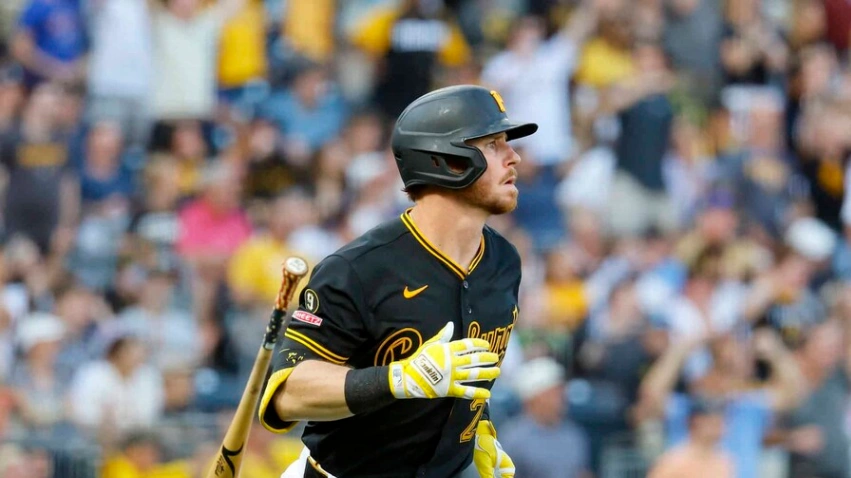 Ryan O'Hearn hace historia en Pittsburgh: tres jonrones y 10 impulsadas aplastan a los Bravos