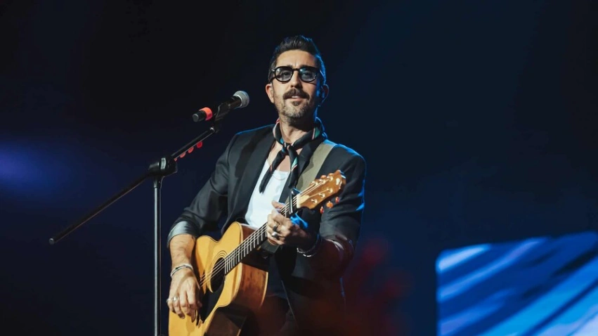 Nostalgia y romanticismo en la capital: Alex Ubago celebrará 25 años de éxitos en Santo Domingo