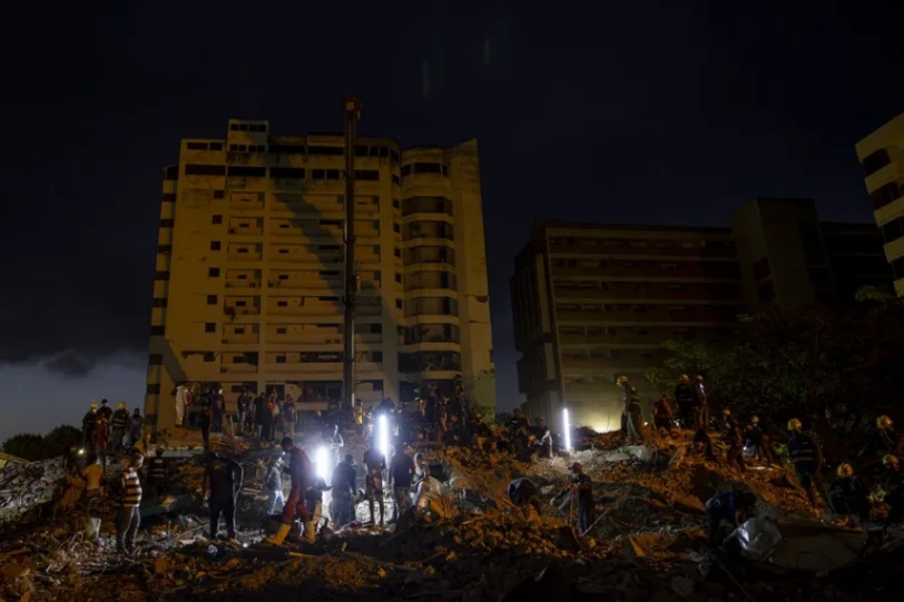 VENEZUELA : La cifra de muertos por los devastadores sismos supera los 5,200