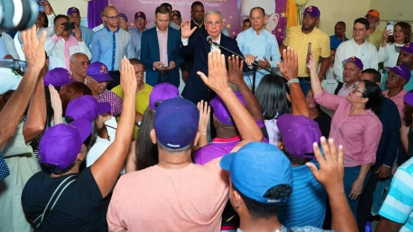 Danilo Medina: "No existe forma de que se detenga el triunfo del PLD"