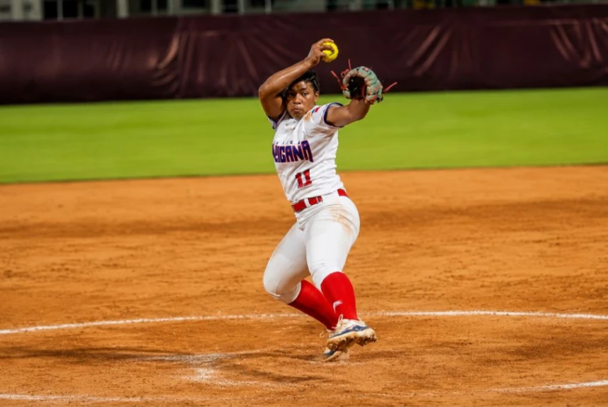 República Dominicana remonta y vence 5-4 a México en la Súper Ronda del softbol femenino