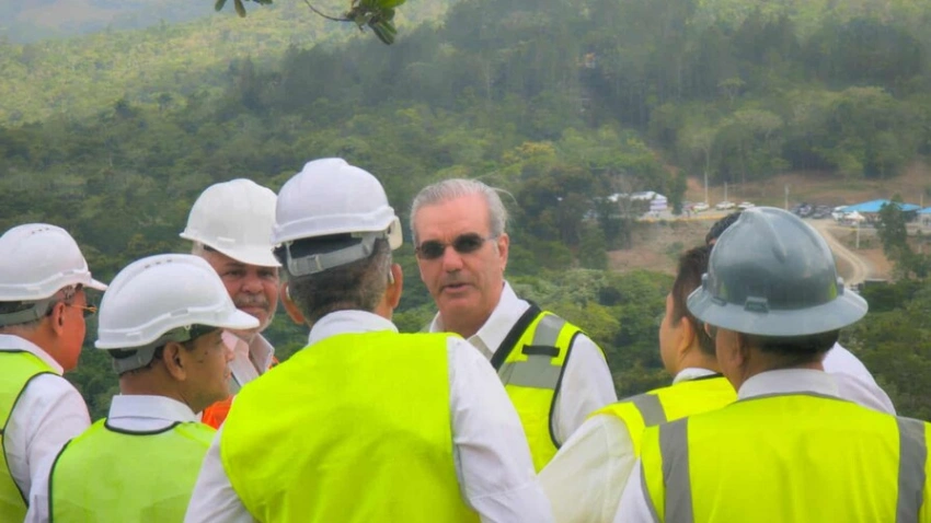 Abinader proyecta terminar la presa de Guaigüí en 30 meses tras cierre de la revisión de diseño