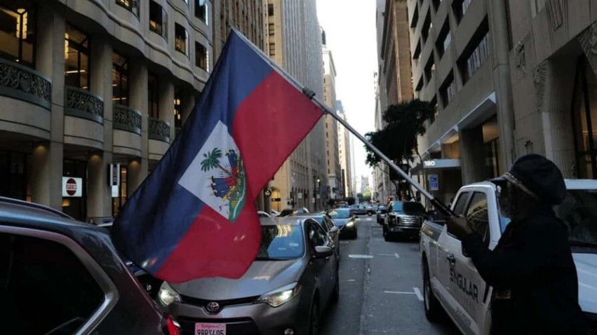 Una jueza despeja el camino para que EE. UU. deporte a haitianos con TPS vencido