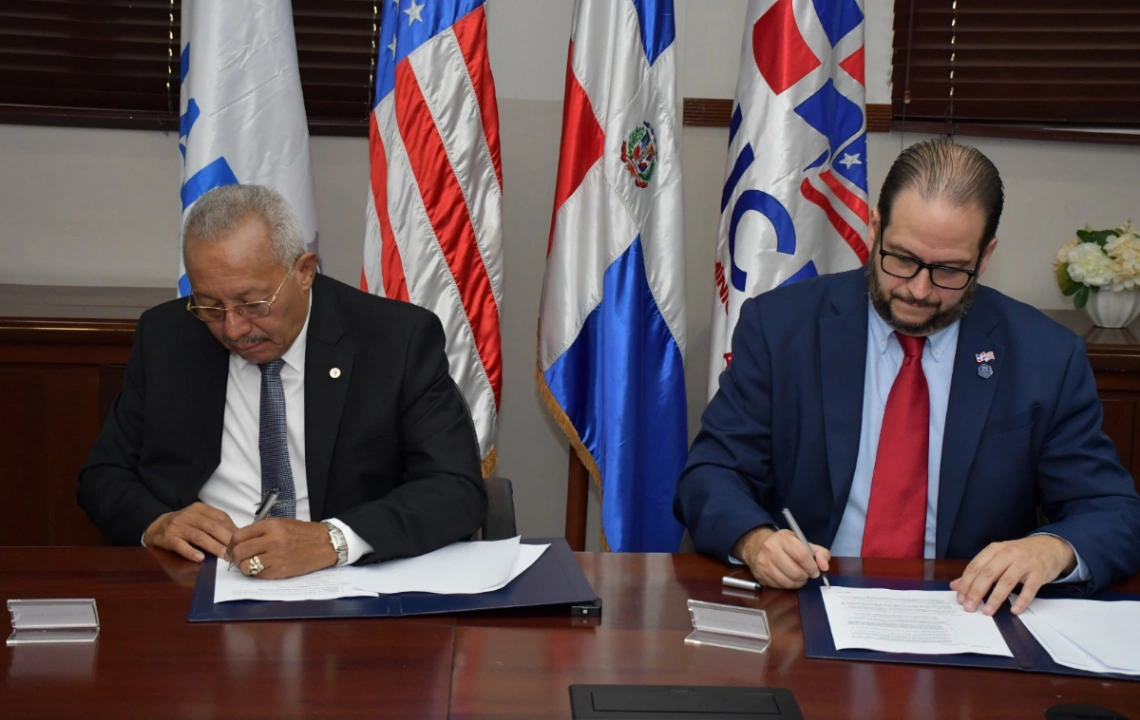 ONAPI y UNICDA firman acuerdo para abrir un nuevo Centro de Apoyo a la Tecnología e Innovación