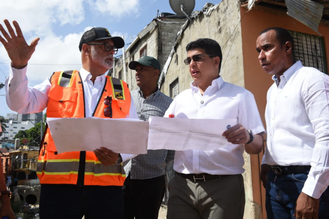 Fellito Suberví garantiza que la cañada Marañón será concluida en Santo Domingo Norte