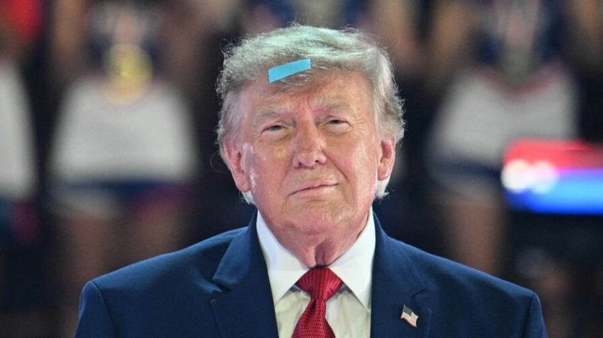 Trump celebra fallo que blinda sus aranceles a paquetes de bajo valor de hasta US$800