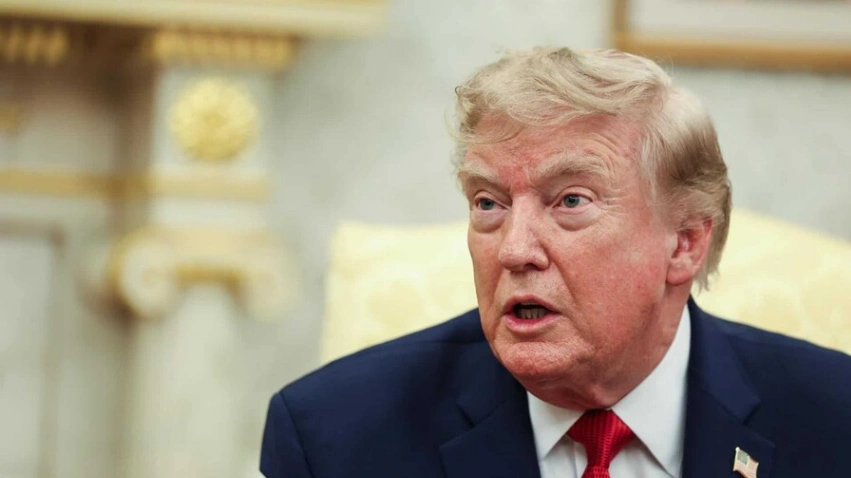 Trump asegura que el crecimiento económico resolverá "con gran facilidad" la deuda de EE.UU.