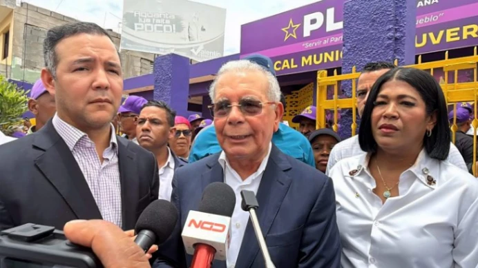 Danilo Medina acusa al Gobierno del PRM de "salirle caro" al pueblo dominicano