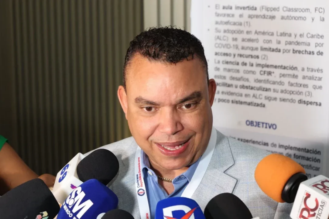 Landrón niega caída de 40 % en ingresos de hospitales y defiende gestión del SNS