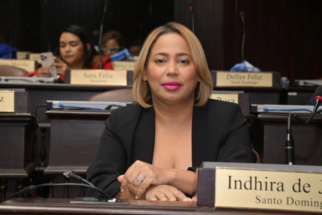 Indhira De Jesús impulsa proyecto para evitar que se pierda cobertura de medicamentos