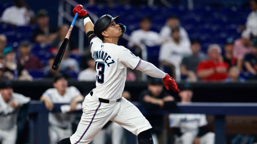 Heriberto Hernández se suma a la nueva generación de jonroneros dominicanos en MLB