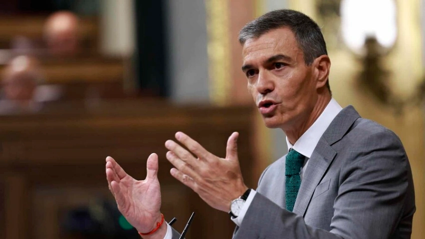 Los papeles del CNI sobre Ceuta desatan una tormenta política contra Sánchez