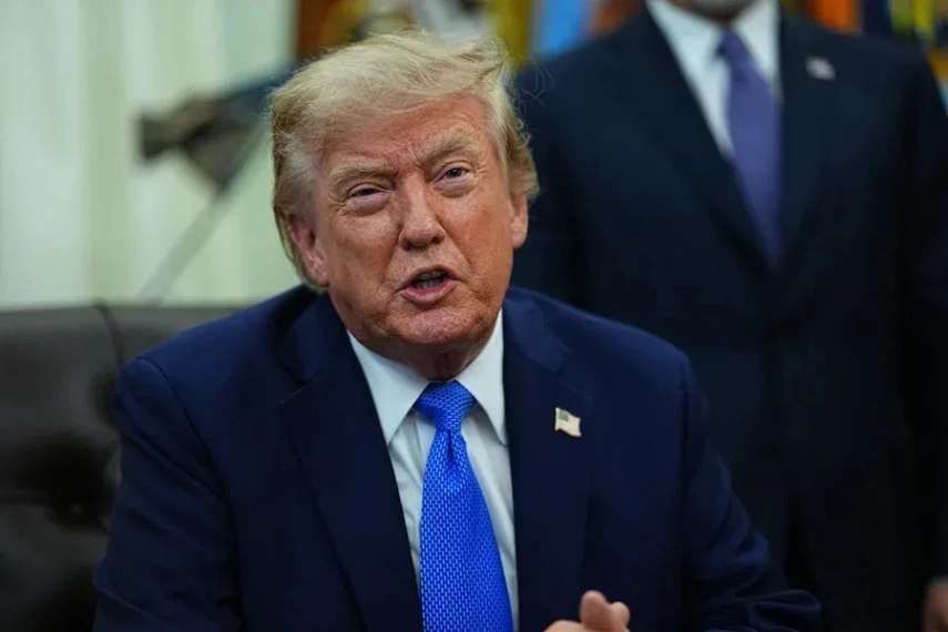 Trump rechaza toda regulación a la IA: "El único control que necesita es un presidente fuerte e inteligente"