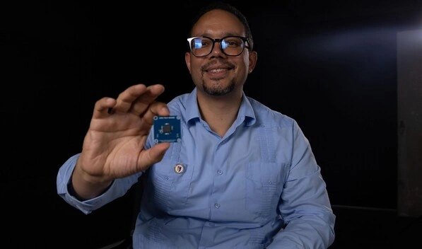 RD entra a la industria de los semiconductores con su primer microchip universitario