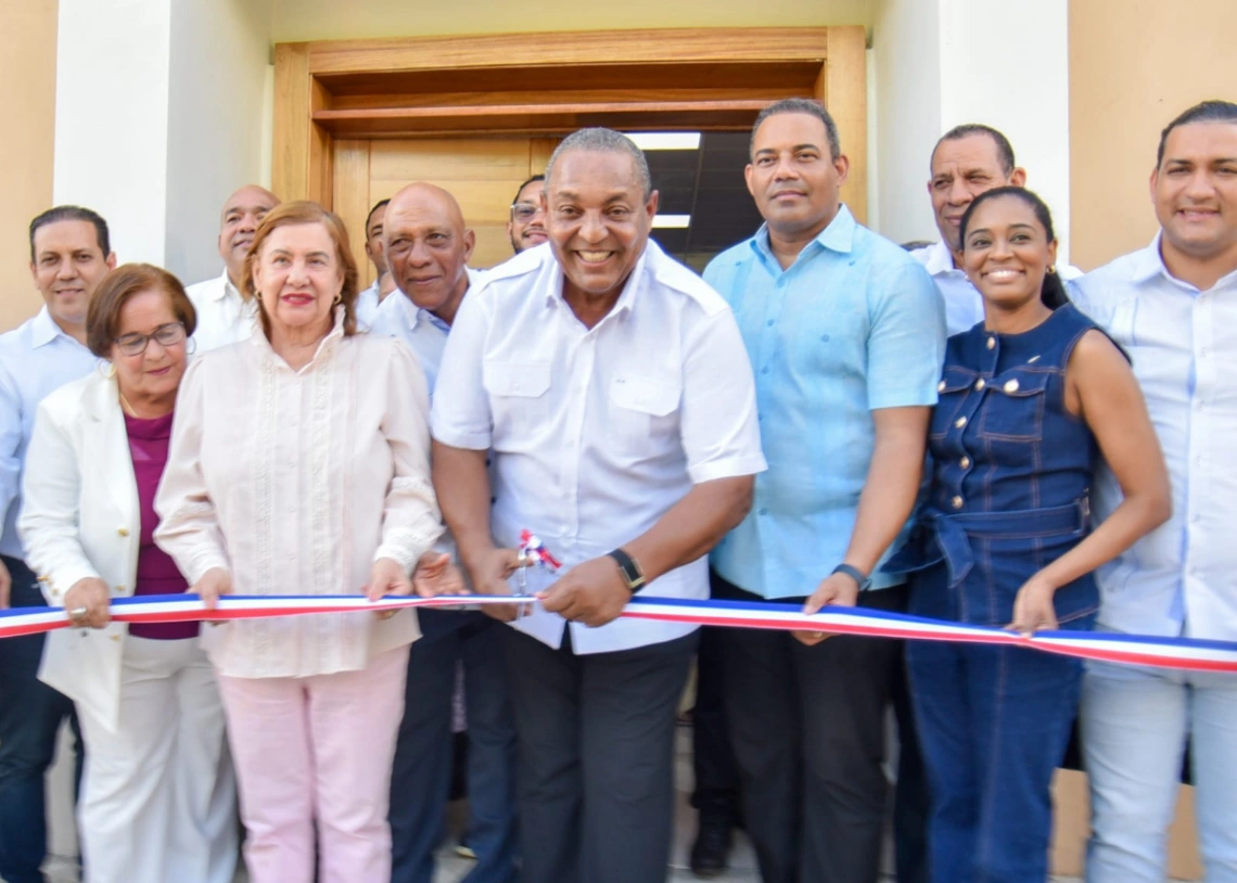 Desarrollo Provincial inauguran capilla en Sabana Rey La Romera, La Vega, con inversión de RD$13.2 millones