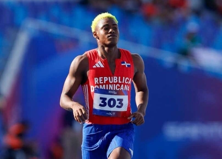 Alexander Ogando se queda con la plata en los 200 metros ante un histórico José Figueroa