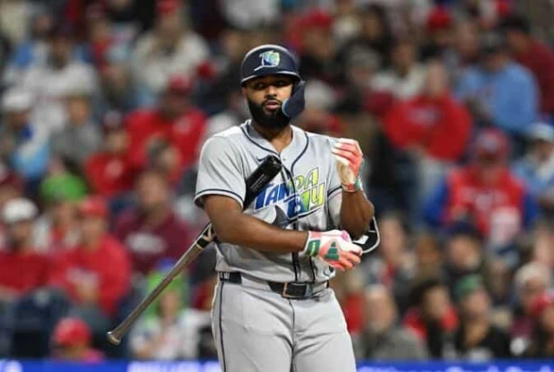 Caminero y Chourio, las jóvenes estrellas latinas que llegan a la Serie Mundial entre Brewers y Rays