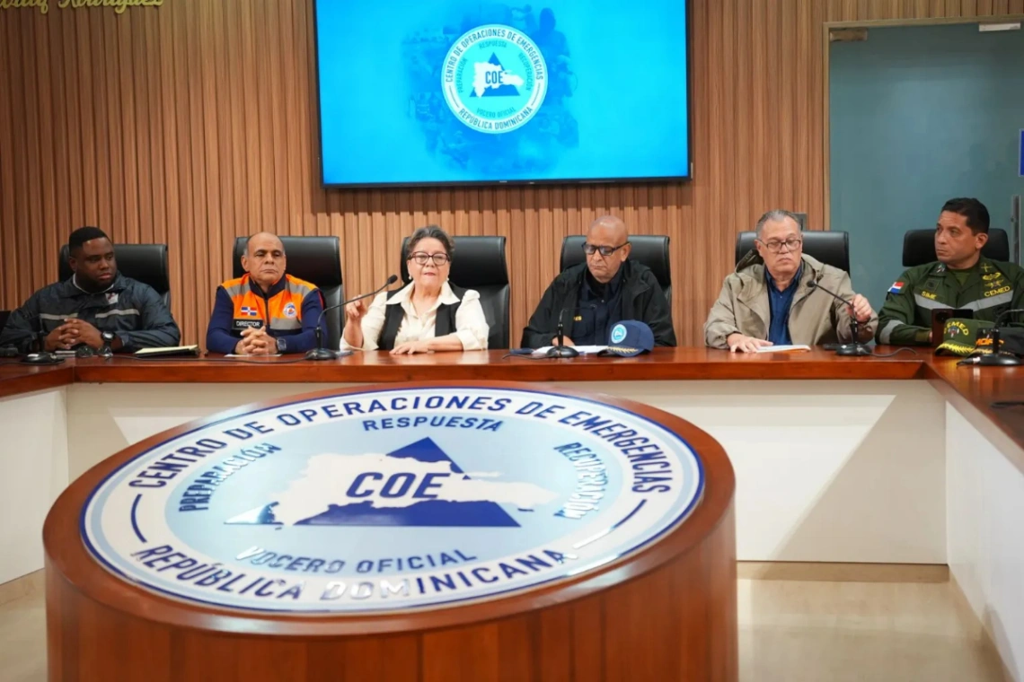 Lluvias seguirán hasta el viernes y el COE advierte que el riesgo ahora son los deslizamientos