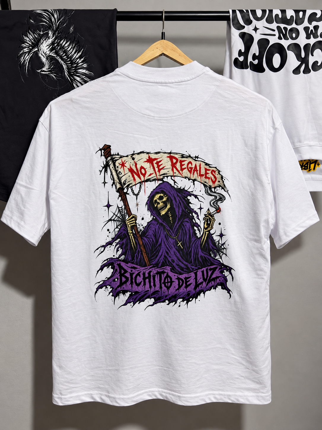 💀 REMERA “BICHITO DE LUZ” — foto 1