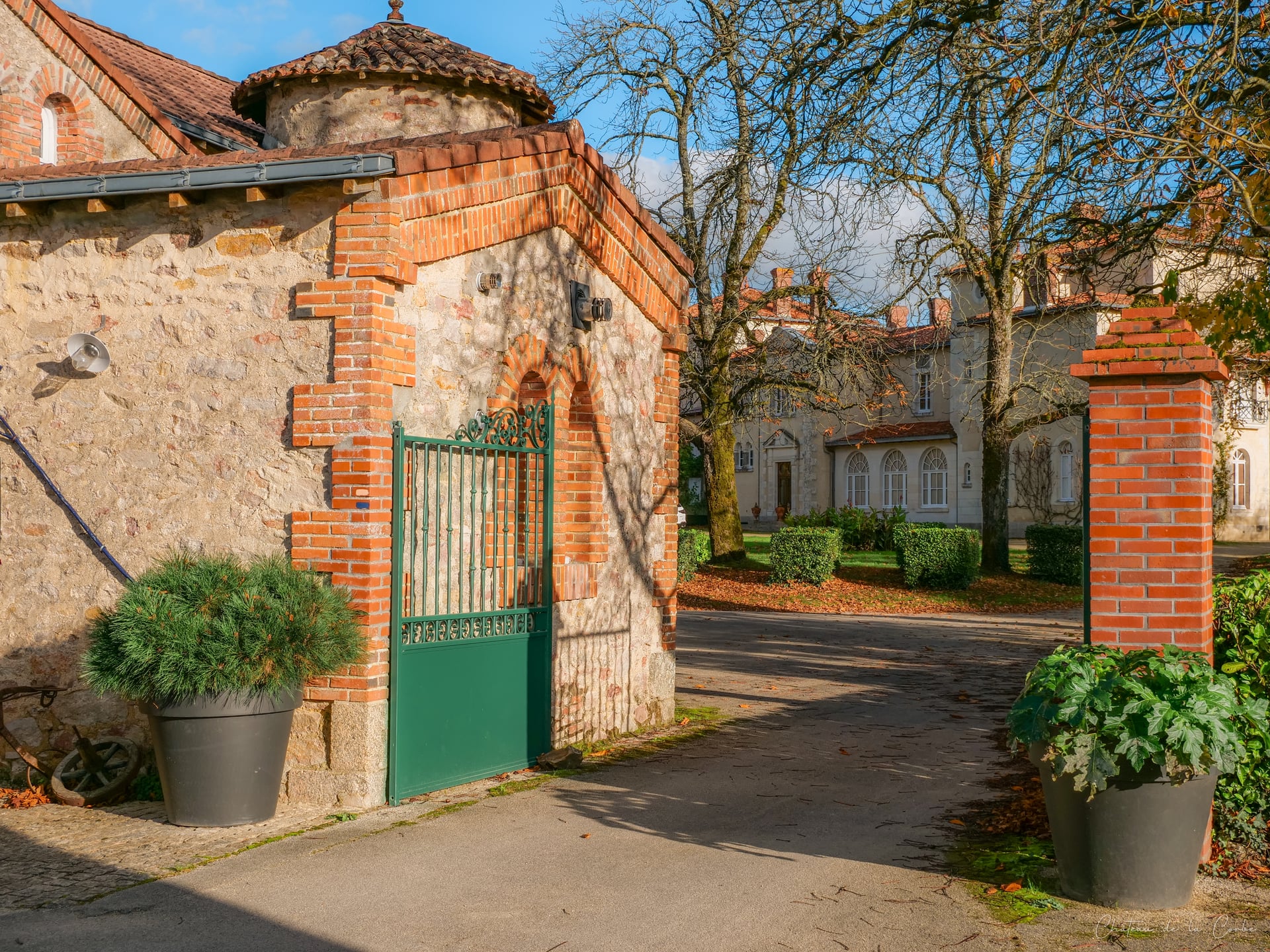 Le Château de la Corbe - Photo 2