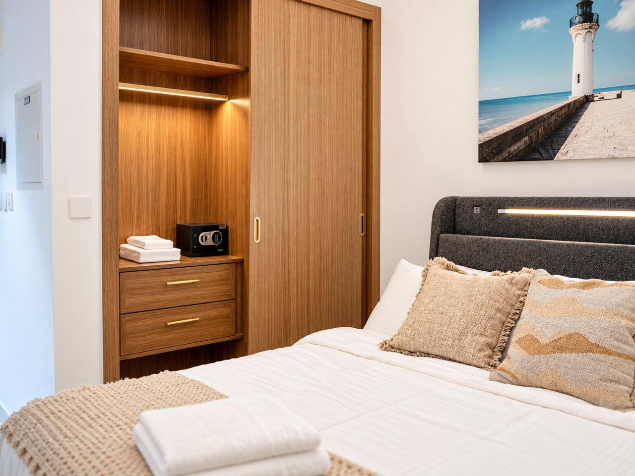 1 Bedroom for Rent photo 2