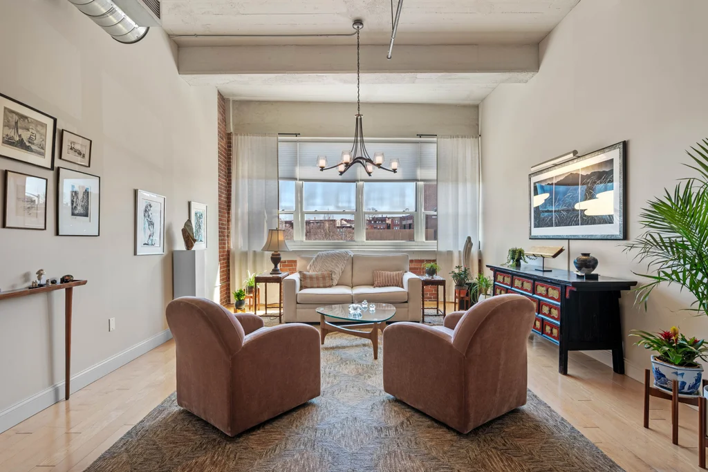 51Lafayette_Unit207_014