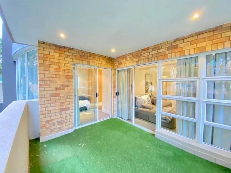 2 Bedroom Apartment / flat to rent in Morningside
