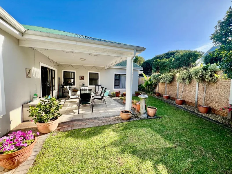 3 Bedroom House in Stilbaai Wes