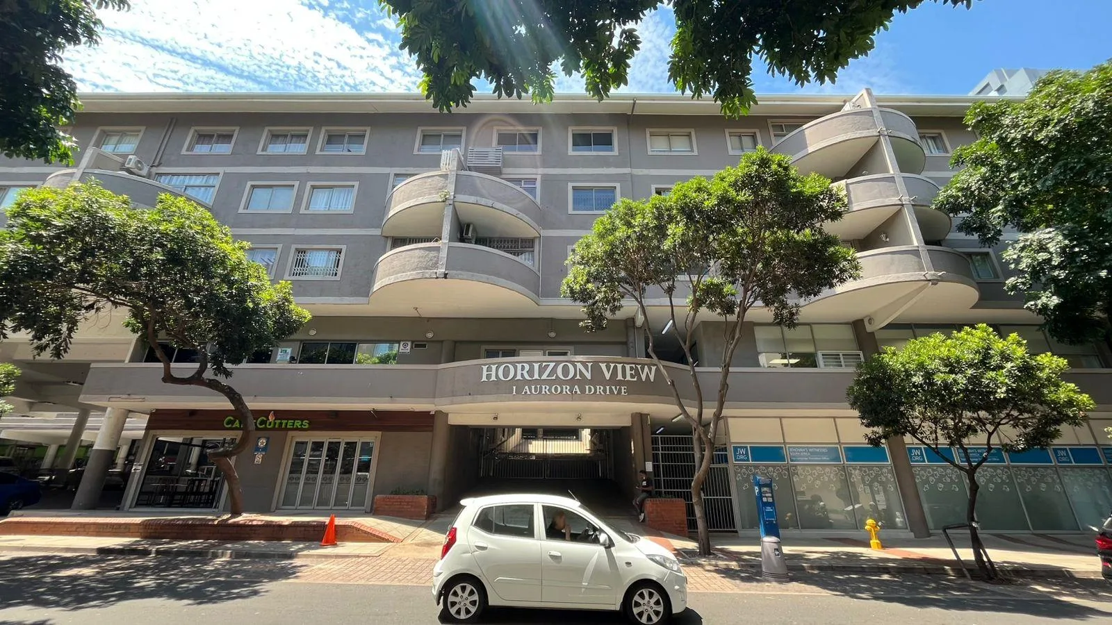 Property to rent in New Town Centre (Gateway)
