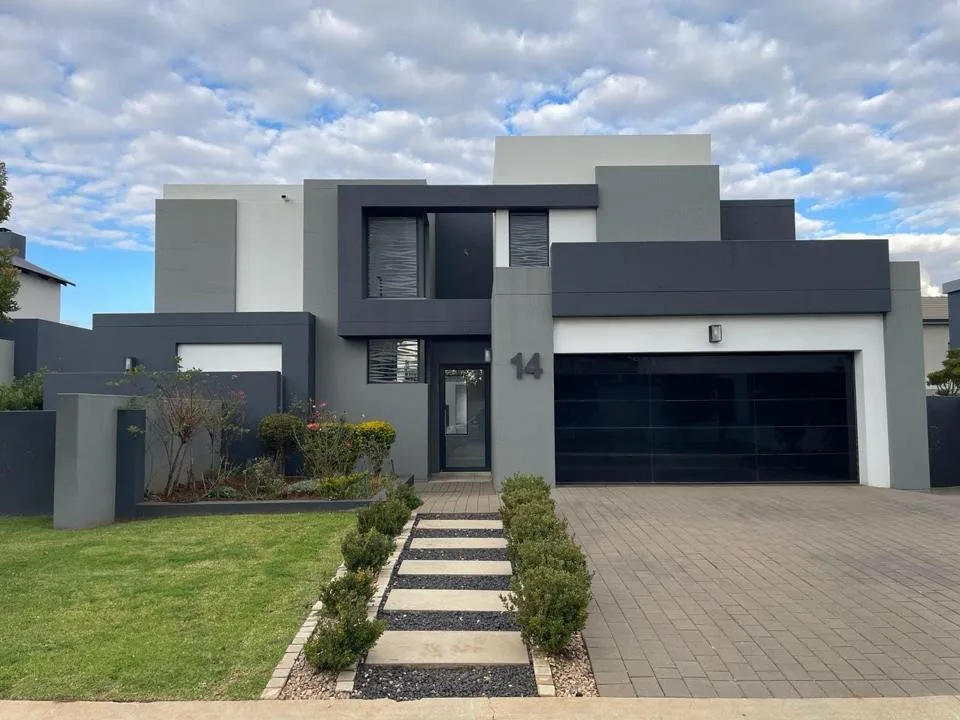 4 Bedroom House to rent in Midstream Meadows