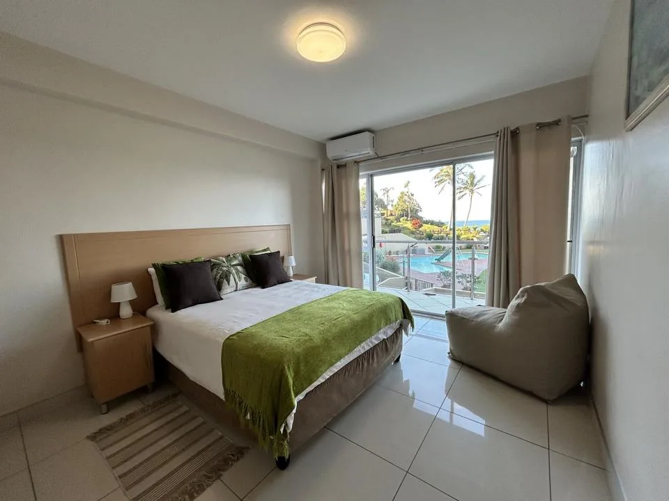 3 Bedroom Apartment / flat to rent in Sheffield Beach