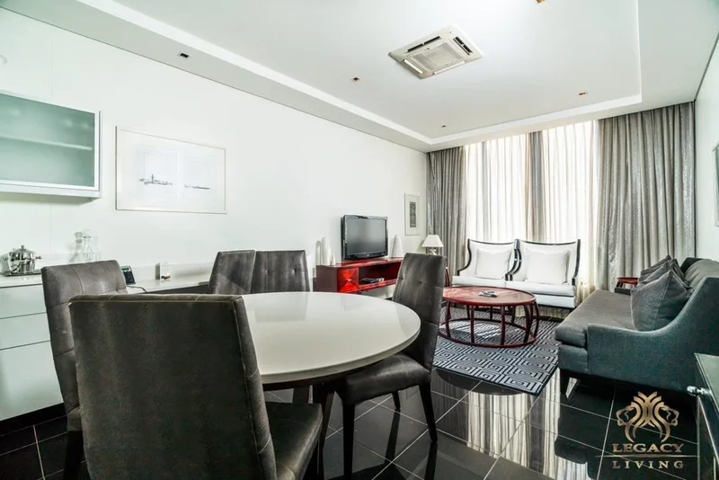 2 Bedroom Apartment / flat to rent in Sandton Central