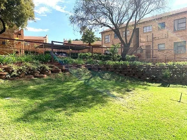 2 Bedroom Apartment / flat to rent in Wilgeheuwel