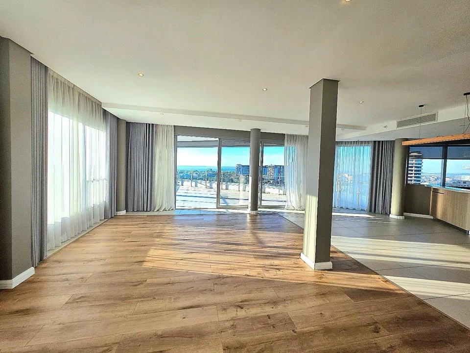 3 Bedroom Apartment / flat to rent in Sandton Central