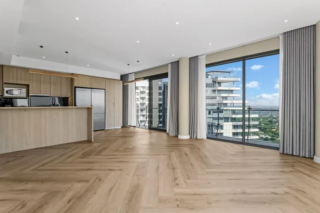 3 Bedroom Apartment / flat to rent in Benmore Gardens