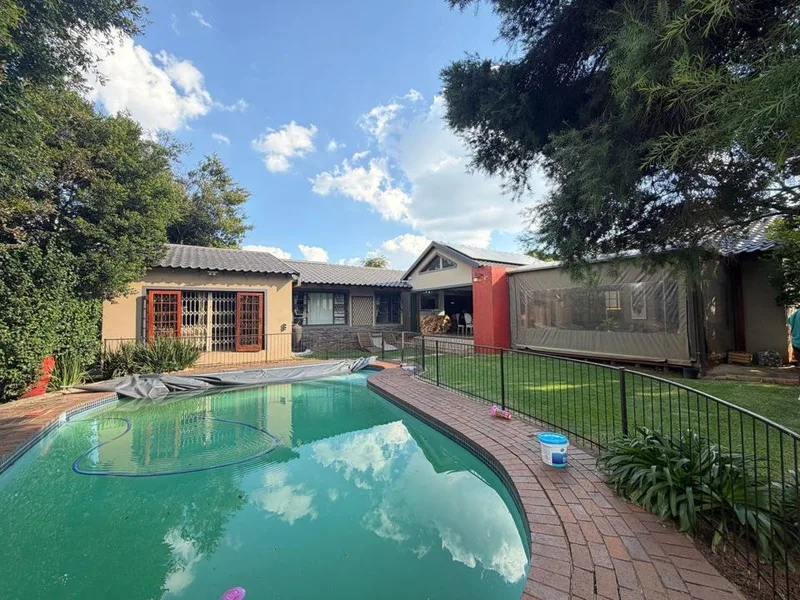 4 Bedroom House to rent in Glenanda