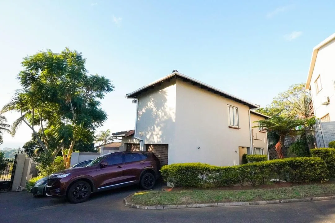 3 Bedroom Townhouse to rent in Amanzimtoti