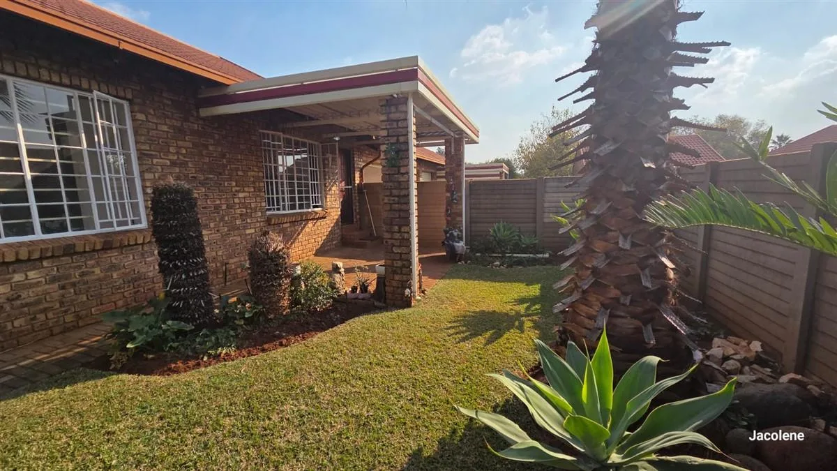 3 Bedroom Townhouse to rent in Annlin