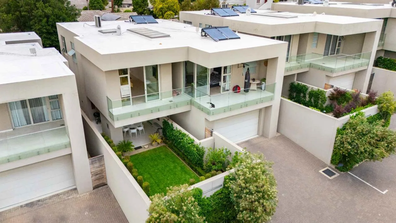 4 Bedroom Townhouse to rent in Morningside