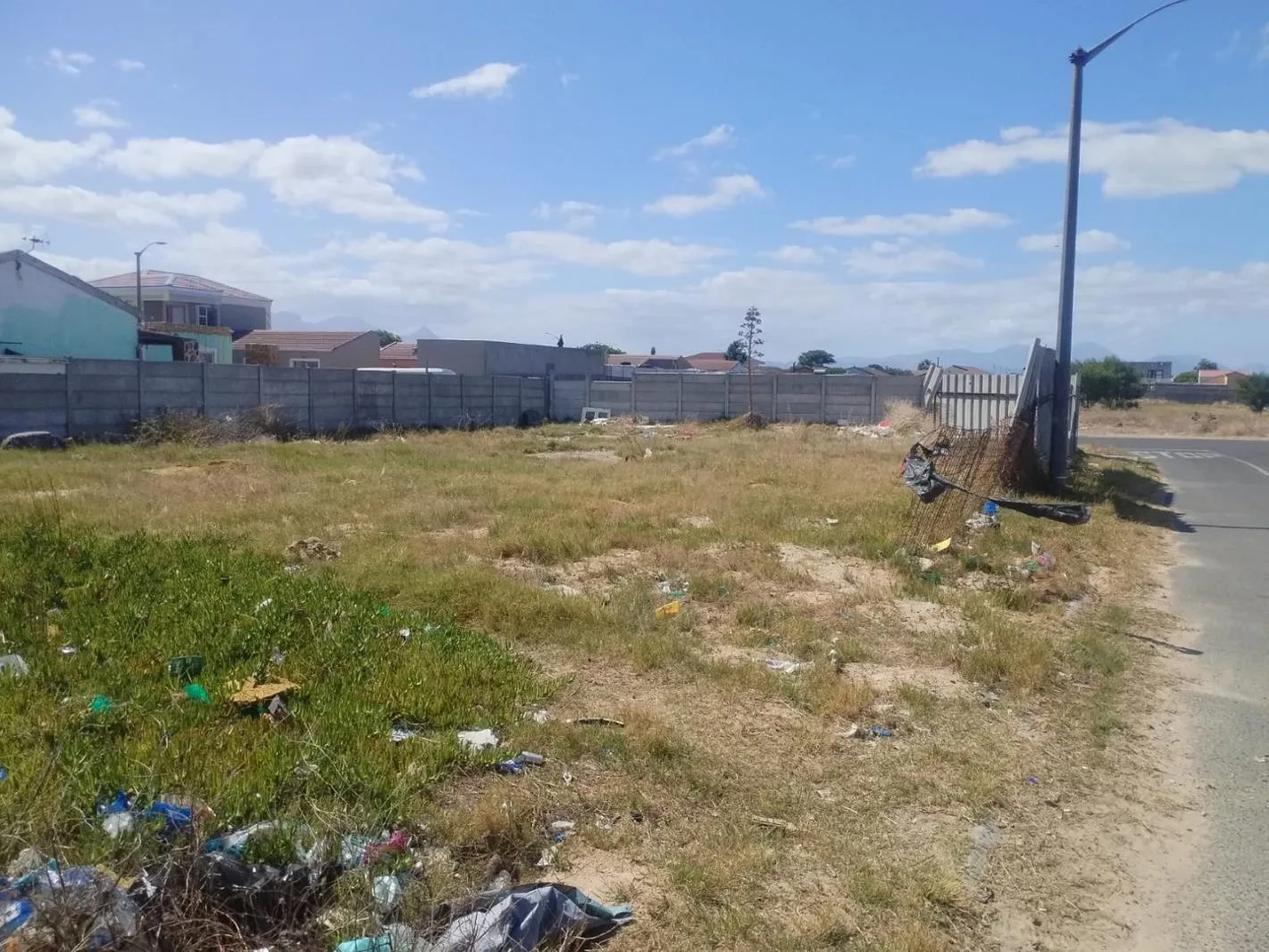 534 m² Land available in Park Village