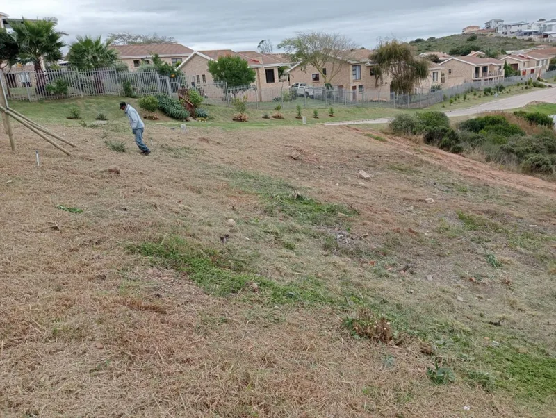800 m² Land available in Island View