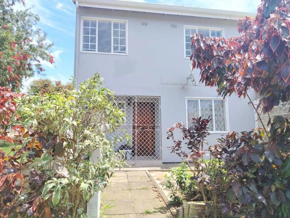 3 Bedroom House for sale in Phoenix Industrial