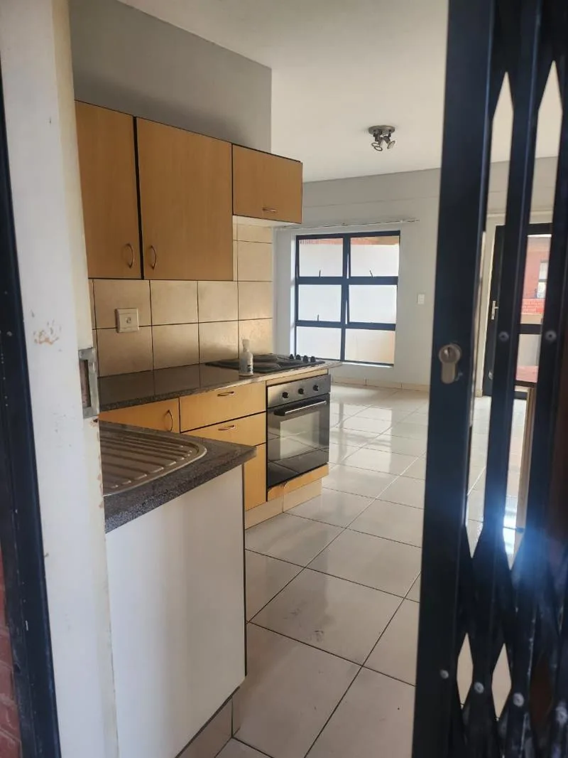 Property to rent in Auckland Park