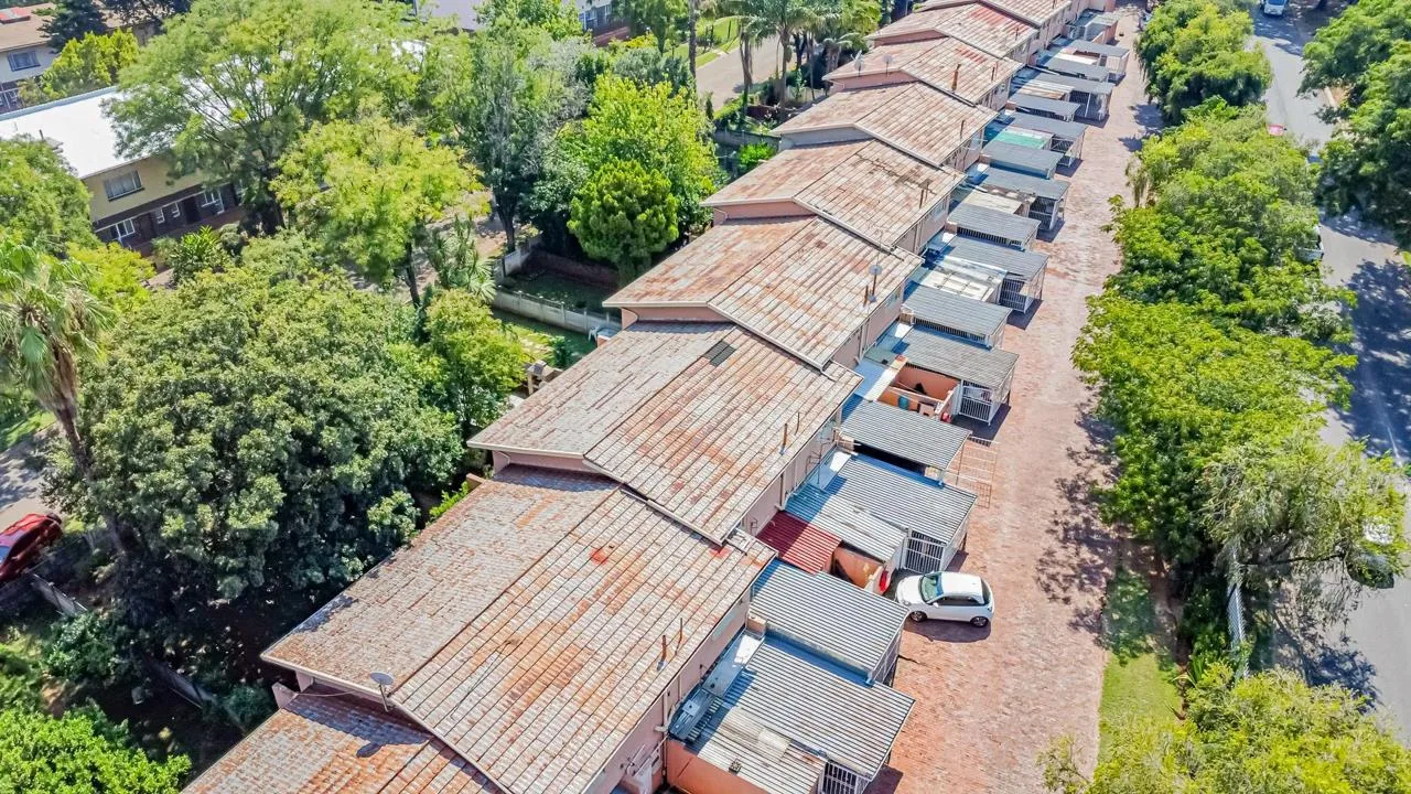 2 Bedroom Townhouse to rent in Windsor East