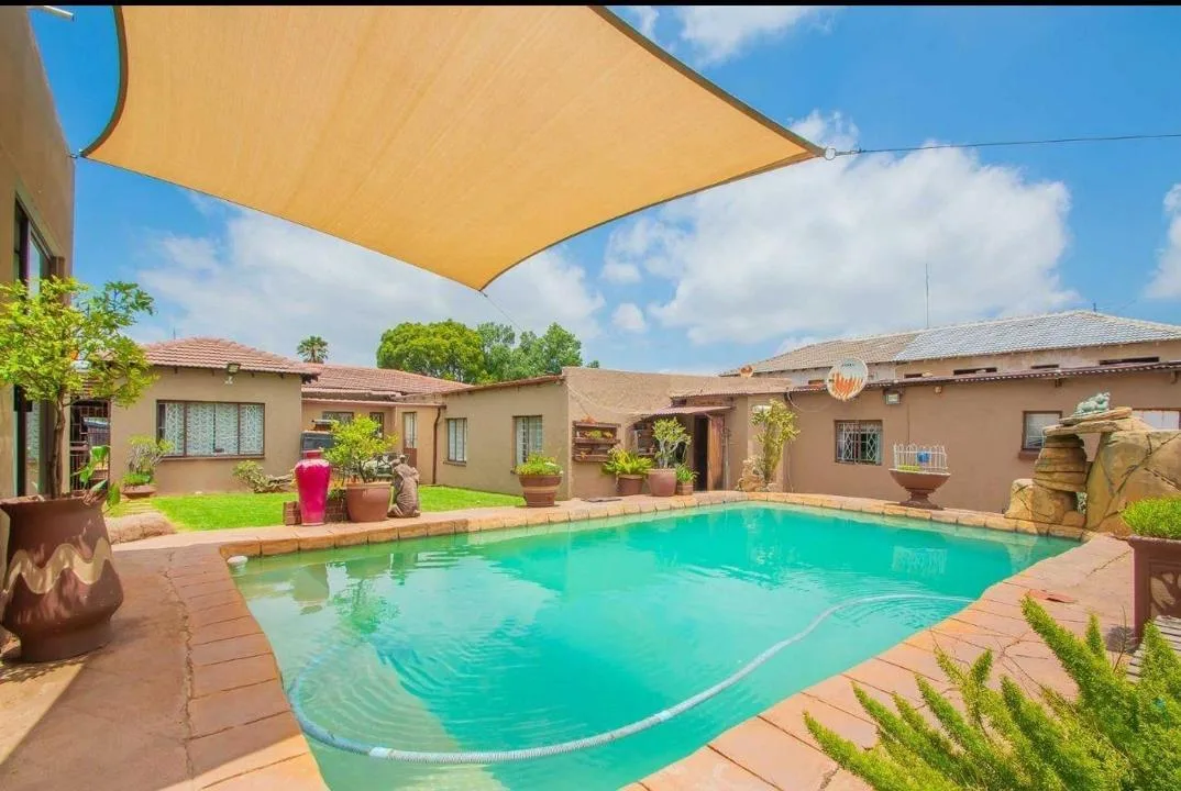 1 Bedroom House to rent in Lindhaven
