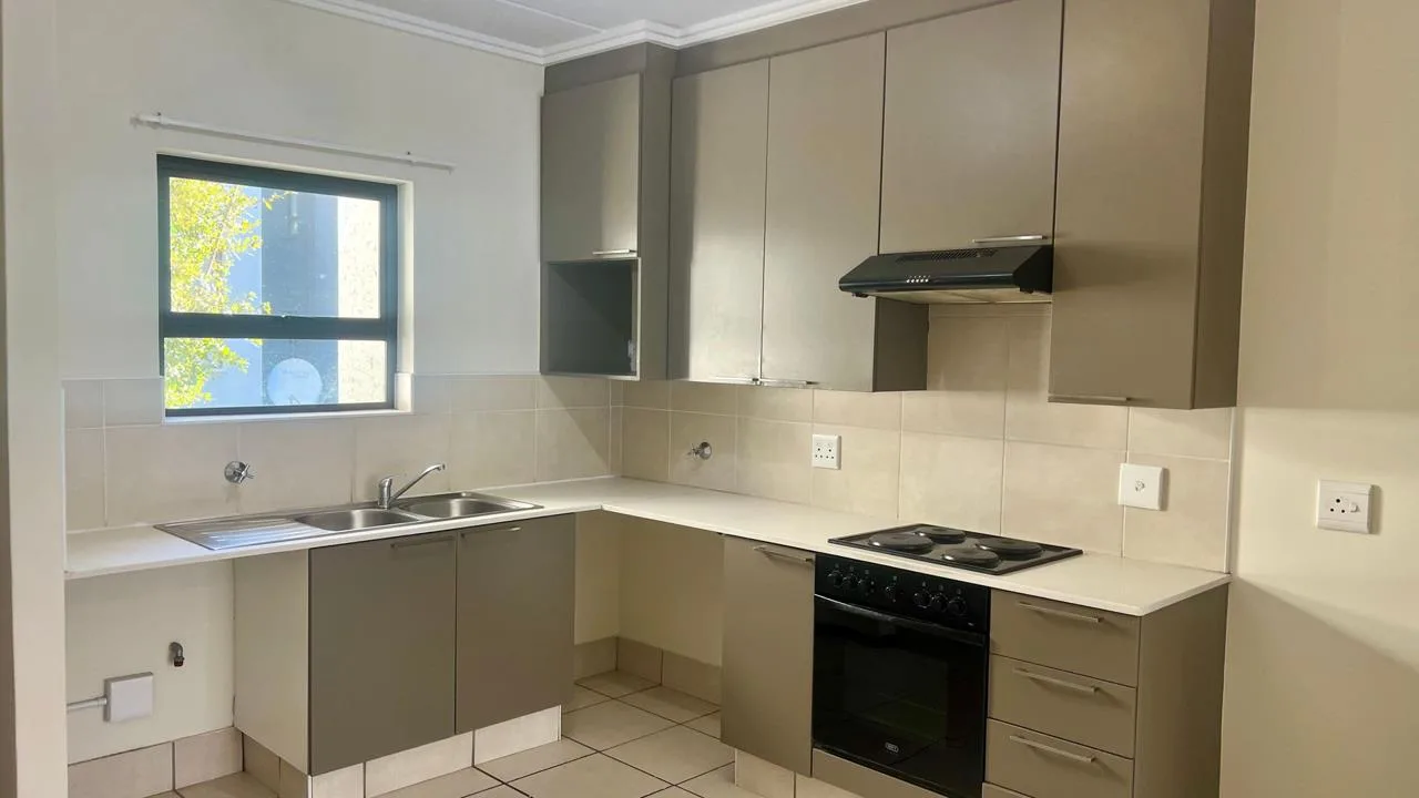2 Bedroom Apartment / flat to rent in Bryanston